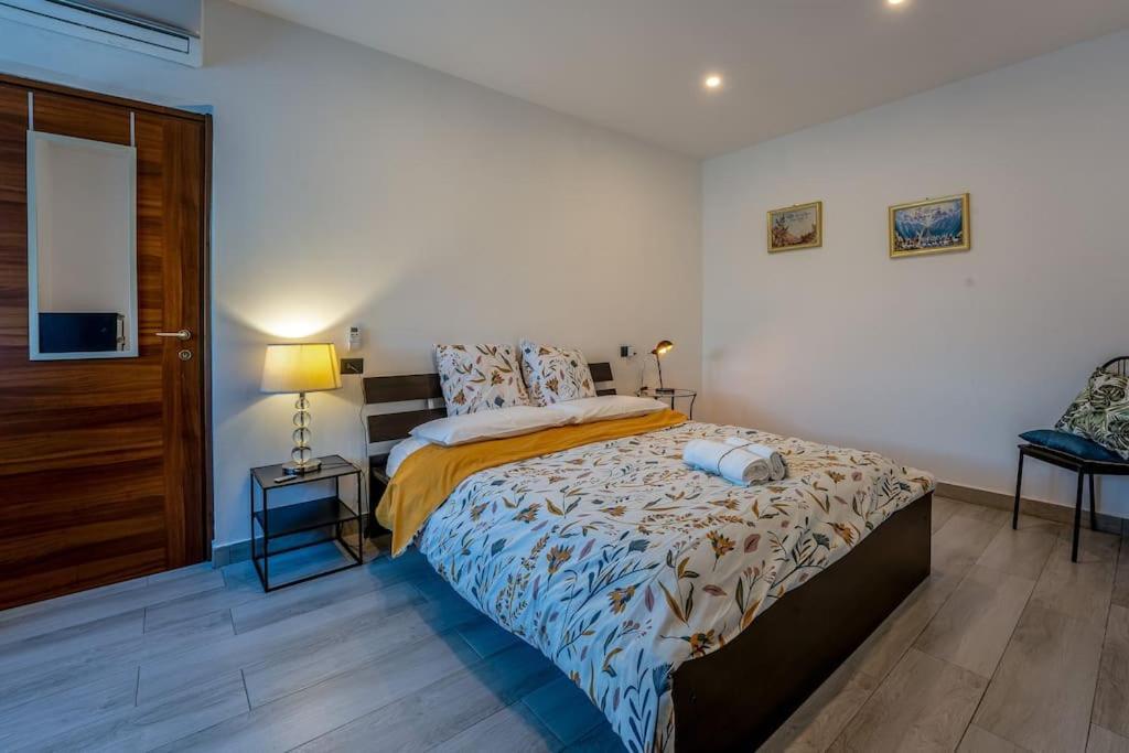 Appartamento Borgo Antico Paruzzaro 外观 照片