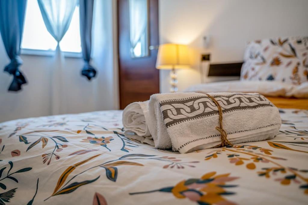 Appartamento Borgo Antico Paruzzaro 外观 照片